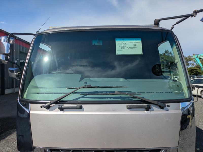 MITSUBISHI FIGHTER 2012/10