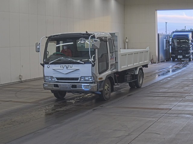 ISUZU FORWARD 2005/3
