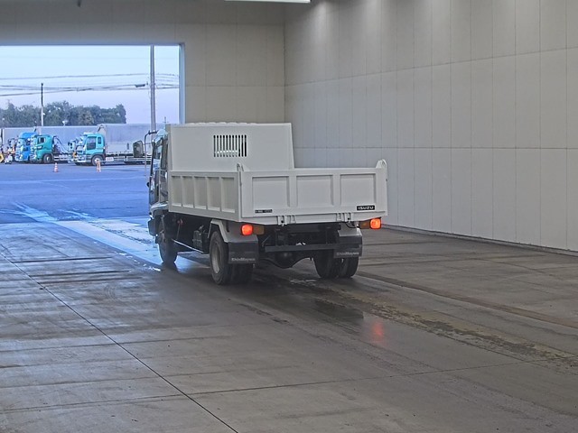 ISUZU FORWARD 2005/3