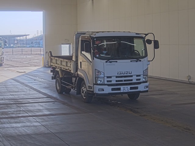 ISUZU FORWARD 2012/3