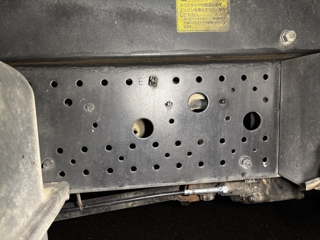 ISUZU FORWARD 2012/3