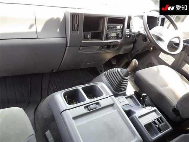 ISUZU FORWARD 2015/4