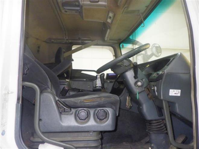 MITSUBISHI FUSO 2004/3