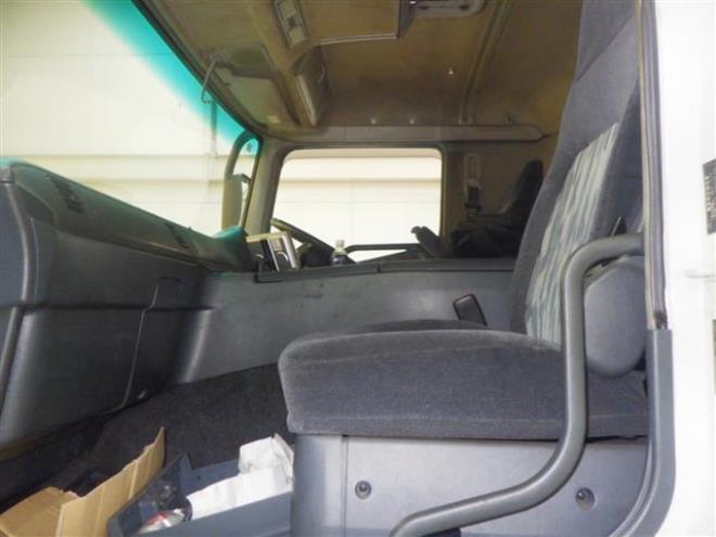 MITSUBISHI FUSO 2004/3