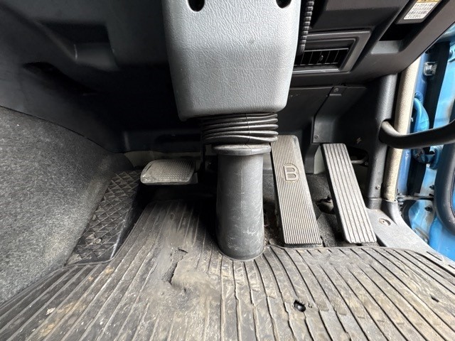 MITSUBISHI SUPER GREAT 2015/10