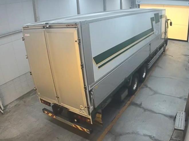 MITSUBISHI FUSO 2016/9