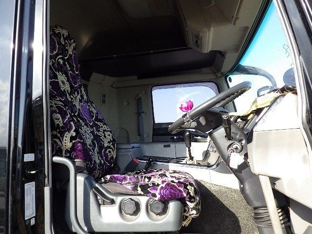 MITSUBISHI SUPER GREAT 2016/12