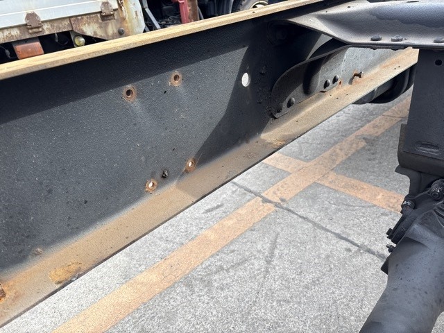 MITSUBISHI SUPER GREAT 2017/8