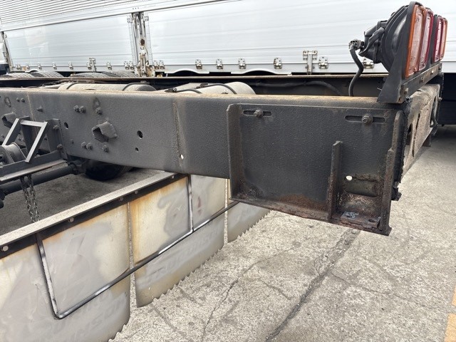 MITSUBISHI SUPER GREAT 2017/8