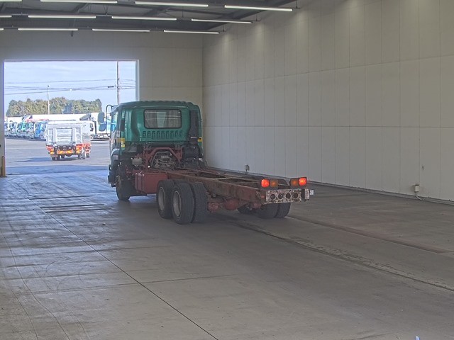 ISUZU FORWARD 2011/3