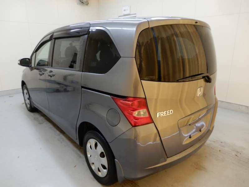 HONDA FREED 2011/2