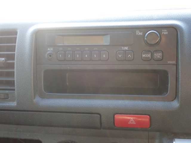 TOYOTA HIACE 2019/11