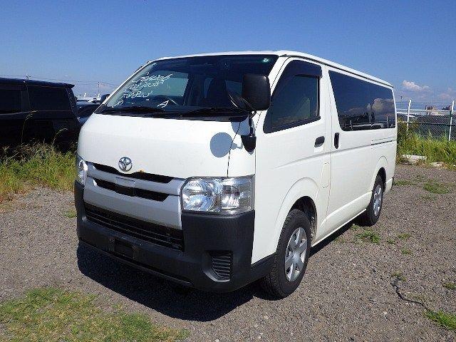 TOYOTA HIACE 2020/5