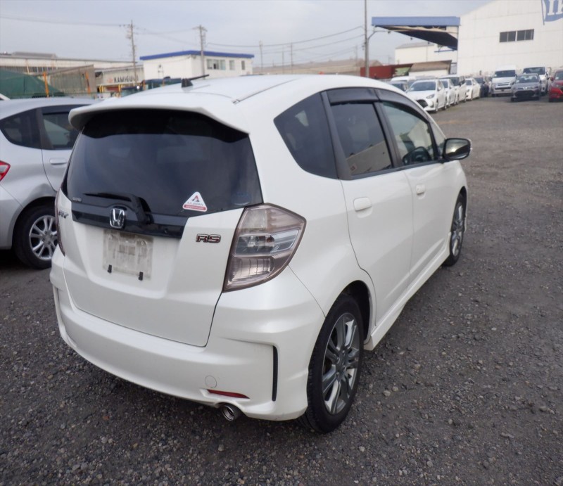 HONDA FIT 2011/6