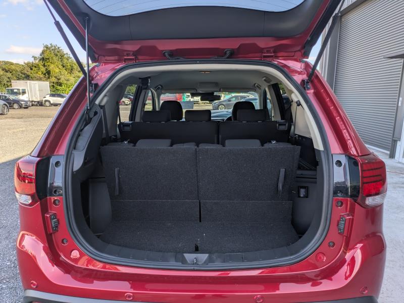 MITSUBISHI OUTLANDER 2019/6