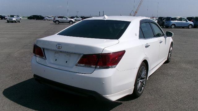 TOYOTA CROWN 2015/1