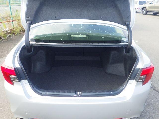 TOYOTA MARK X 2016/10