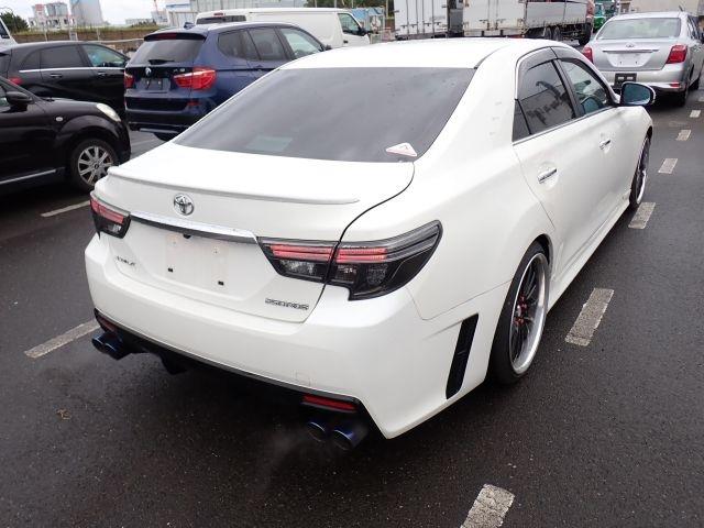 TOYOTA MARK X 2017/12