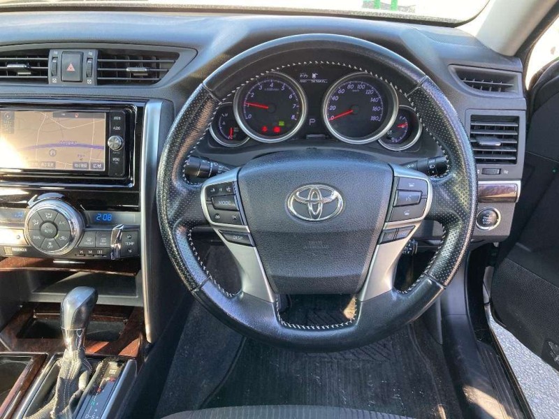 TOYOTA MARK X 2018/3