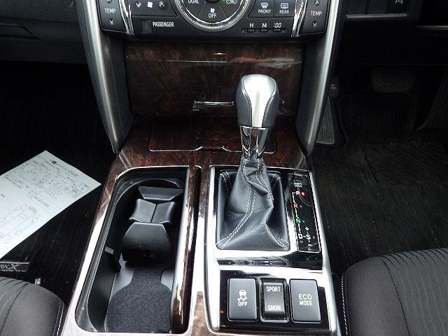 TOYOTA MARK X 2019/12