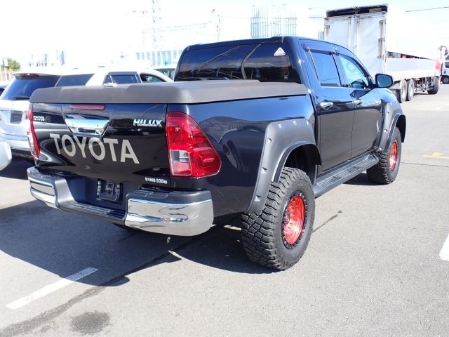 TOYOTA HILUX 2019/1