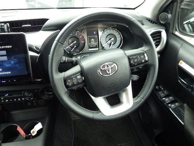 TOYOTA HILUX 2022/1