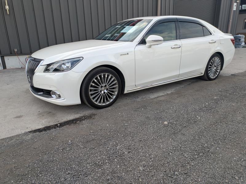 TOYOTA CROWN MAJESTA 2014/2