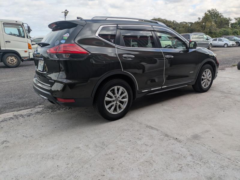 NISSAN X-TRAIL 2017/6