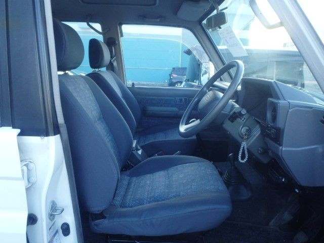 TOYOTA LAND CRUISER 2000/11