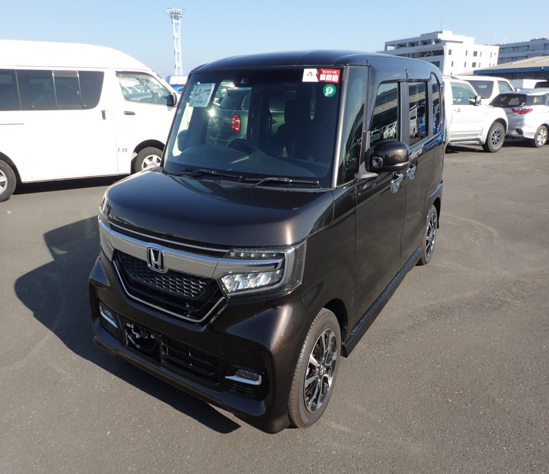HONDA N BOX CUSTOM 2020/7