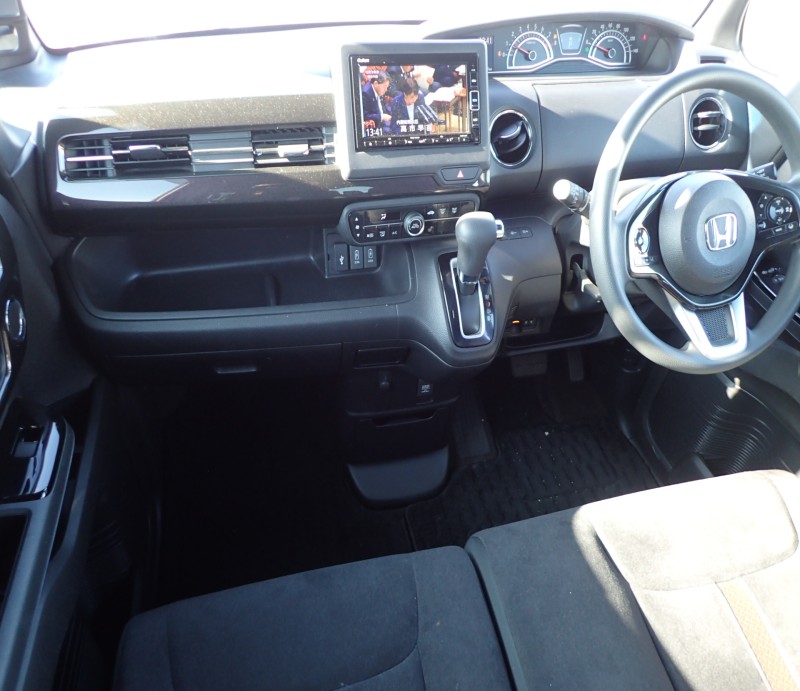 HONDA N BOX CUSTOM 2020/7