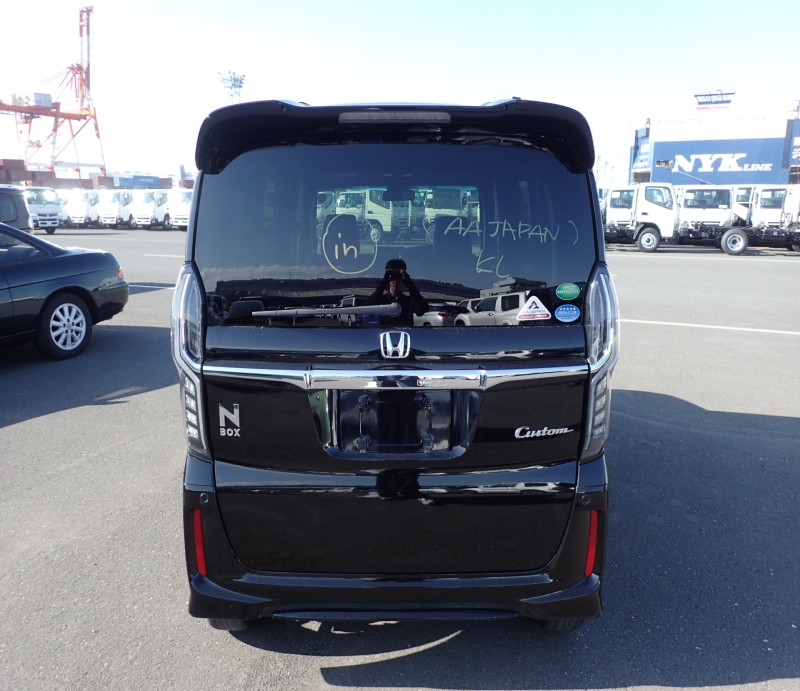 HONDA N BOX CUSTOM 2020/11