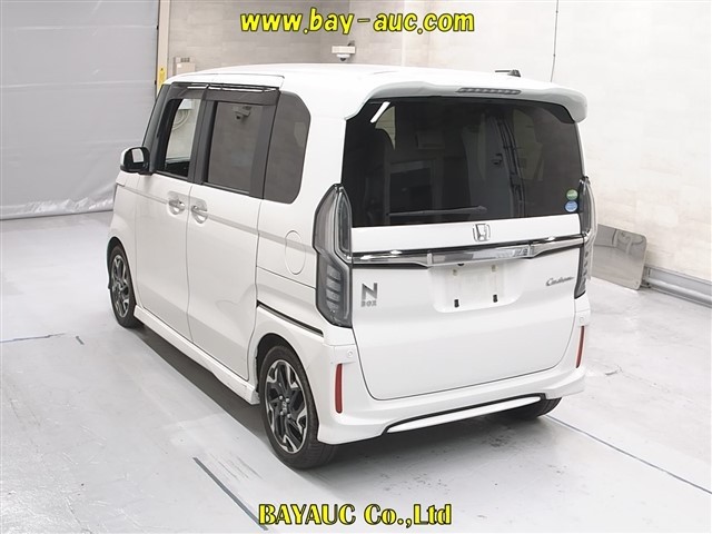 HONDA N BOX CUSTOM 2020/11