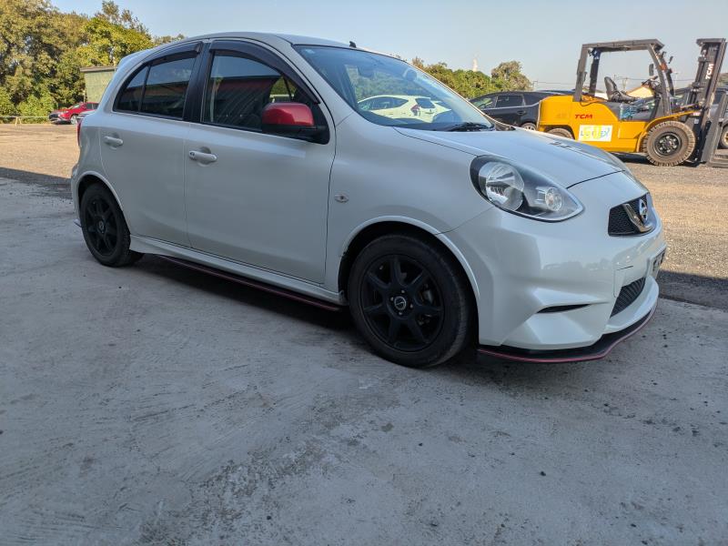 NISSAN MARCH 2018/10