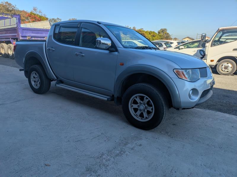 MITSUBISHI TRITON 2009/12