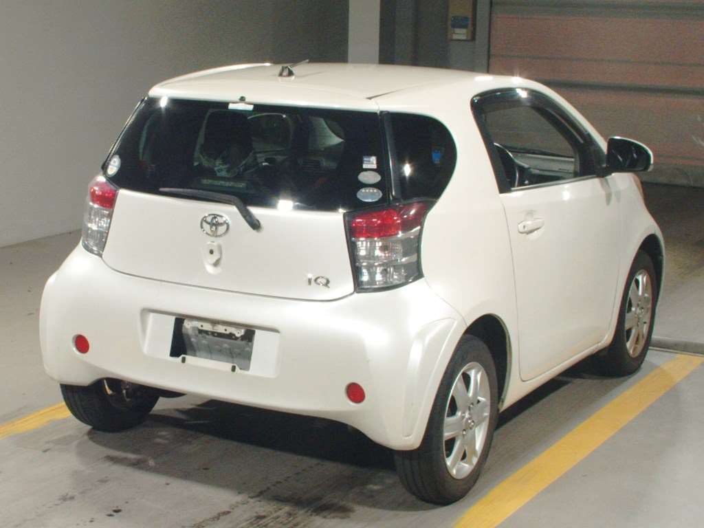 TOYOTA IQ 2009/8