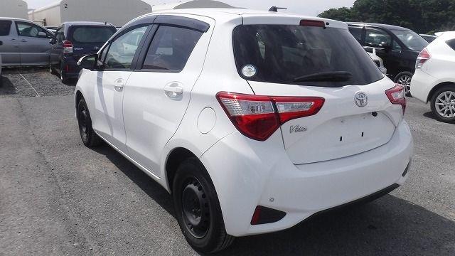 TOYOTA VITZ 2018/6
