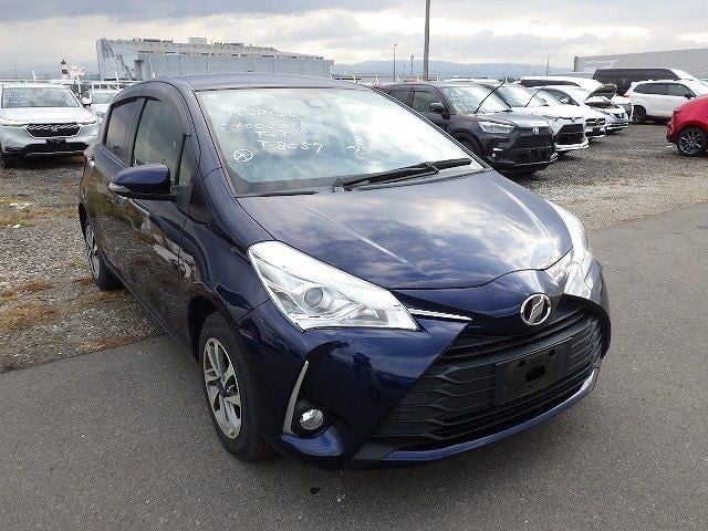 TOYOTA VITZ 2019/2