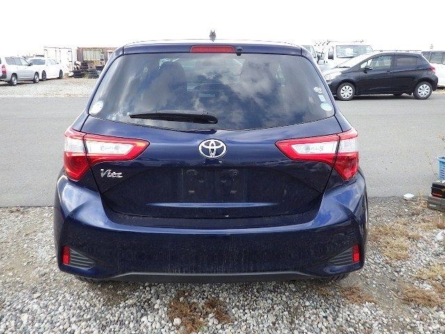 TOYOTA VITZ 2019/2