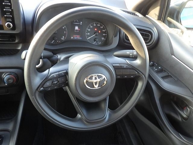 TOYOTA YARIS 2023/7