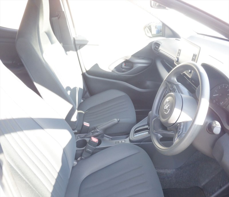 TOYOTA YARIS 2023/12