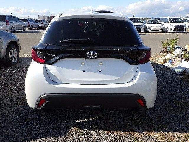 TOYOTA YARIS 2023/11