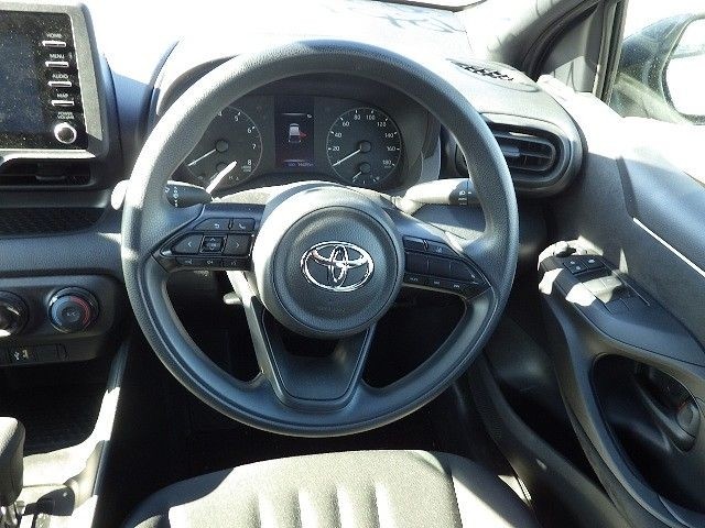 TOYOTA YARIS 2023/11