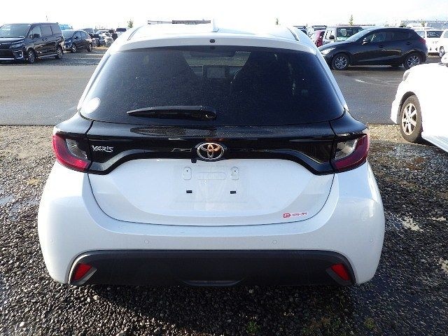 TOYOTA YARIS 2024/4
