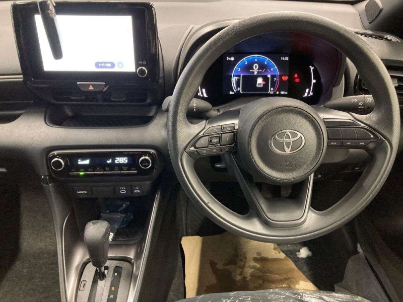 TOYOTA YARIS 2025/8