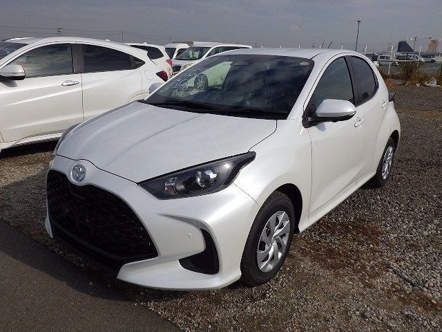 TOYOTA YARIS 2025/8