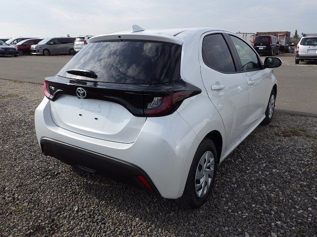 TOYOTA YARIS 2025/8