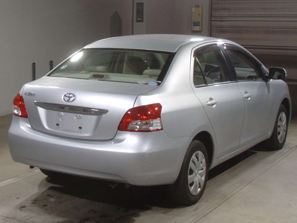 TOYOTA BELTA 2008/8