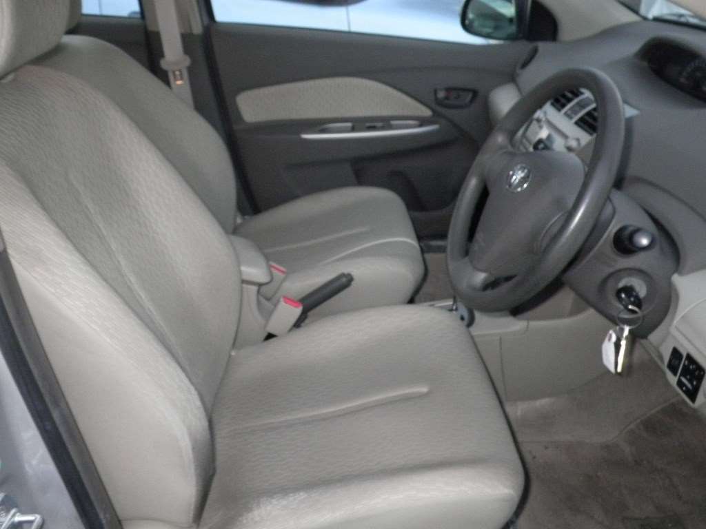 TOYOTA BELTA 2008/8