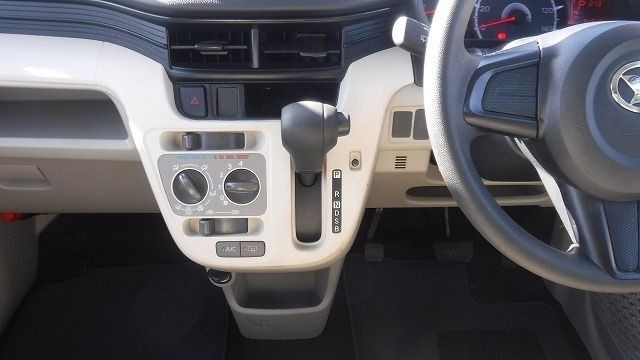 DAIHATSU MOVE 2020/10